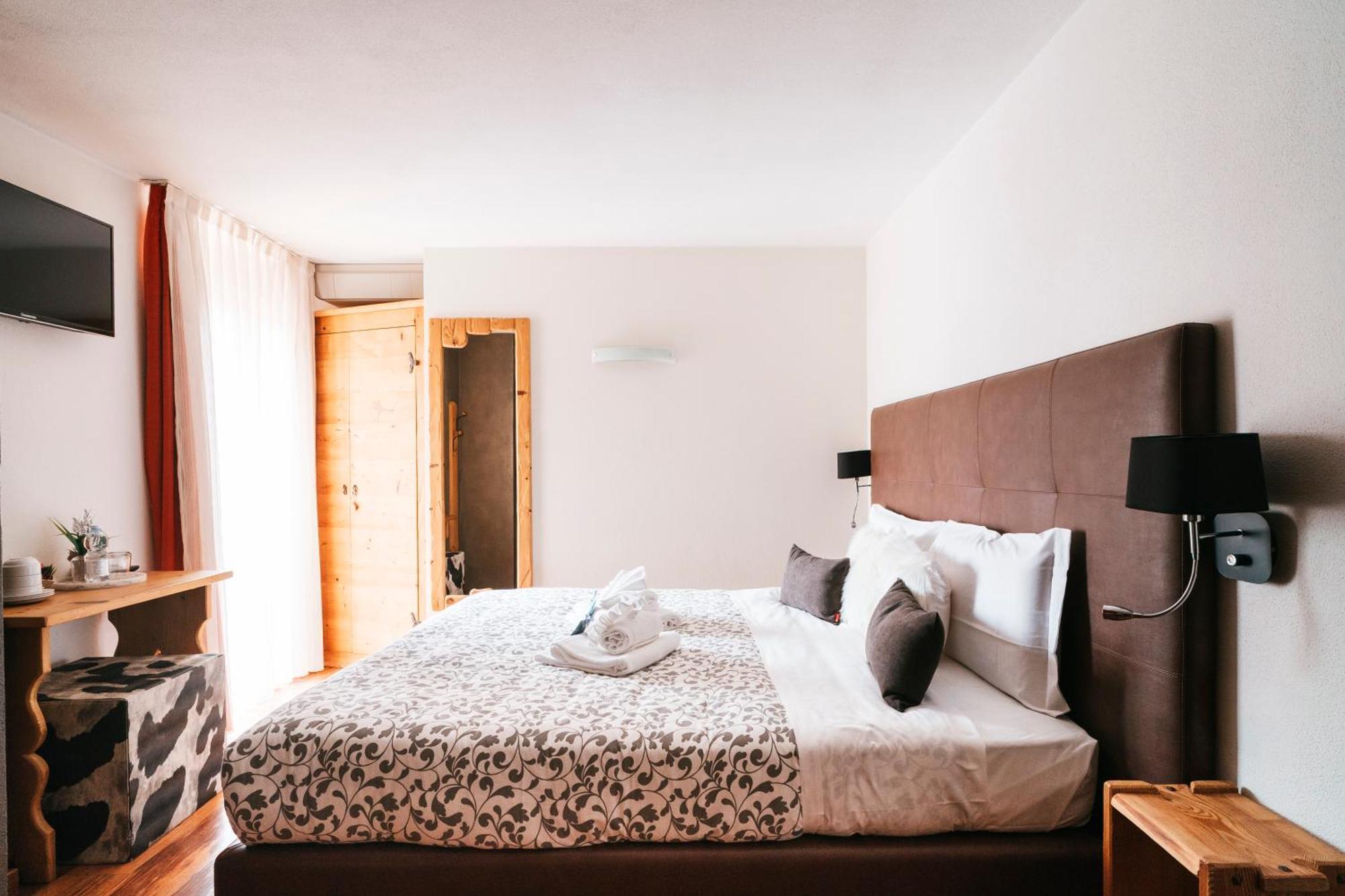 Serendipity Hotel Sauze D'Oulx Ngoại thất bức ảnh